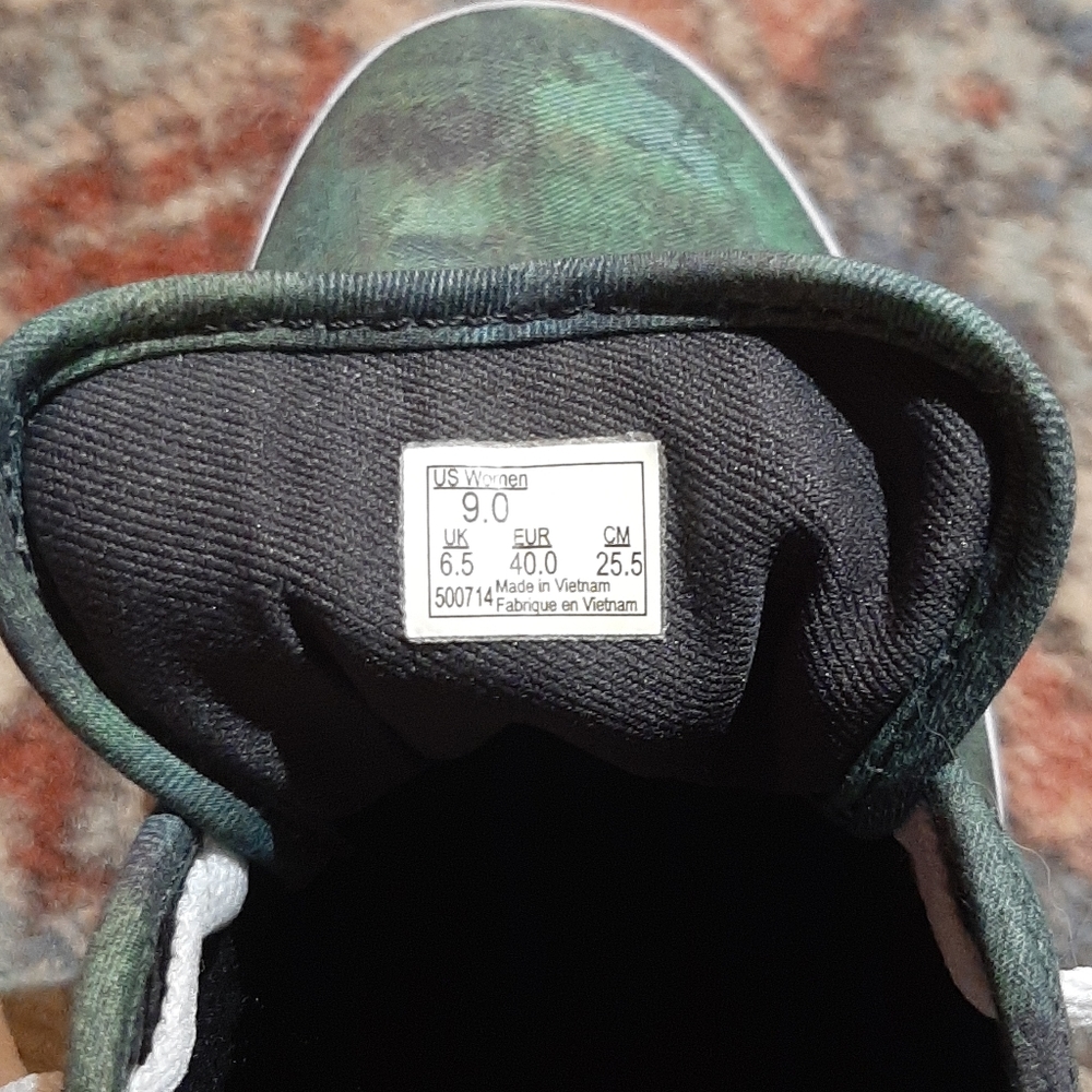 Vans Sneakers - Picture 3 of 4